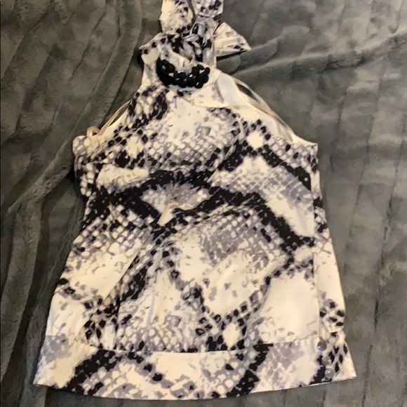 Karen Millen Top, like new - Picture 3 of 3